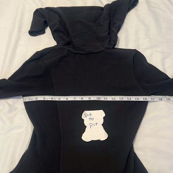 Sunset rd size S long sleeve cowl neck black tunic sweater ruffle details EUC - Picture 8 of 10